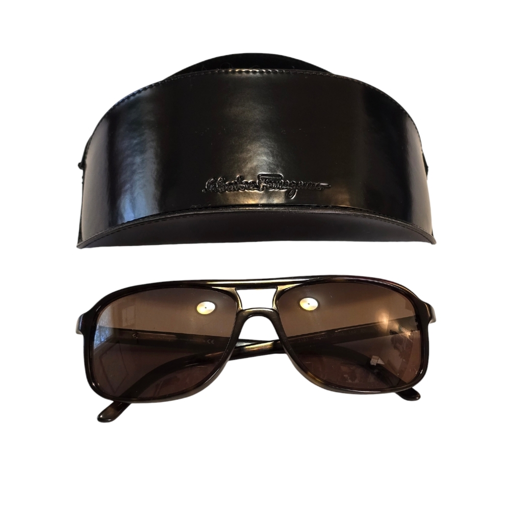Salvatore Ferragamo FE2193 Sunglasses